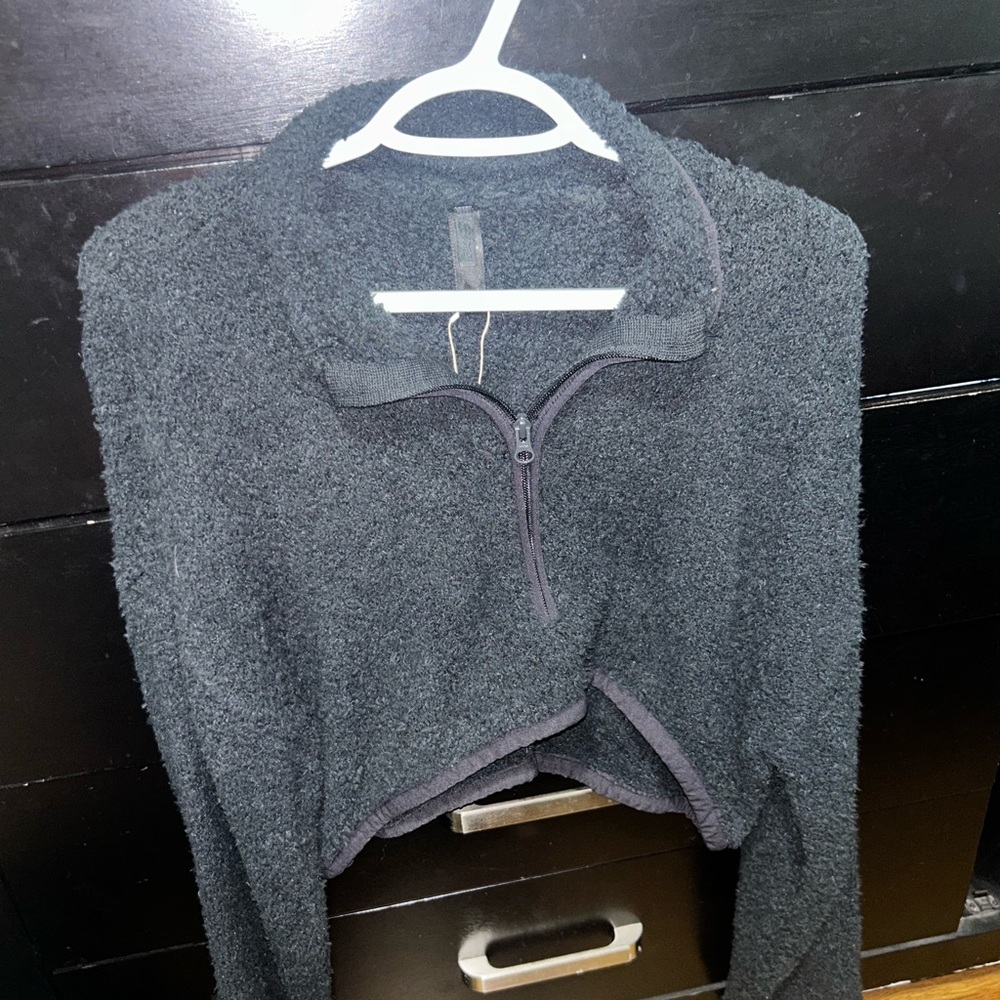 Skims S/M cropped sweater